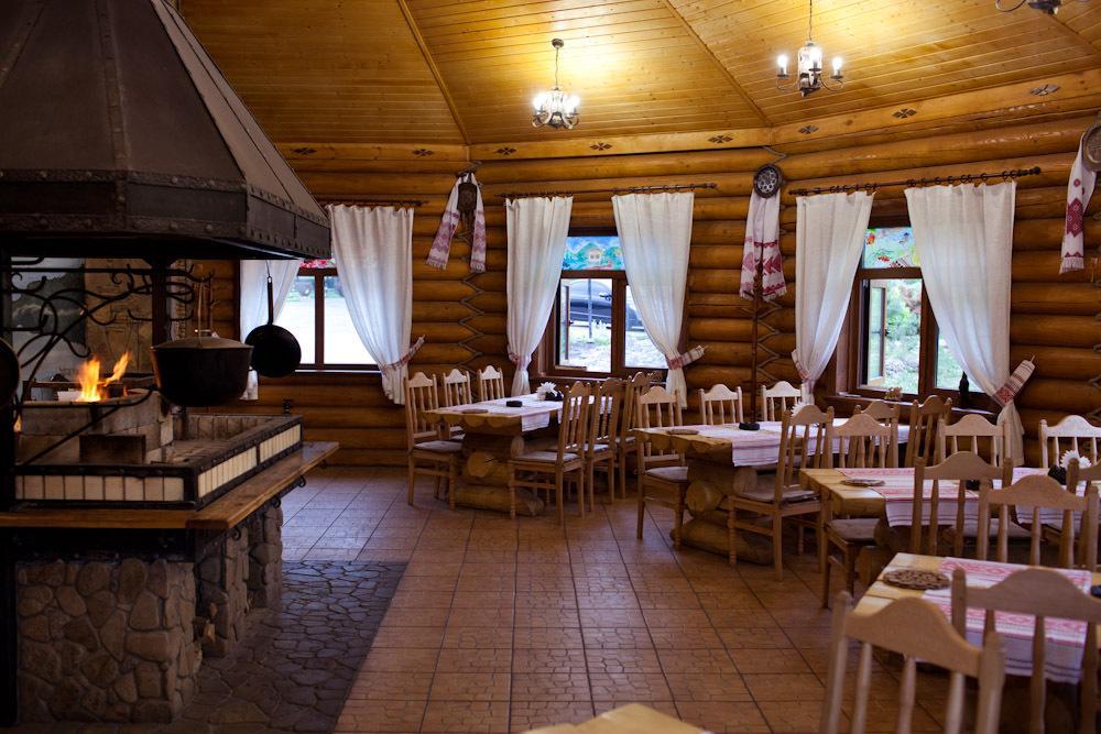 Victoria Hotel Center Donetsk Restaurante foto